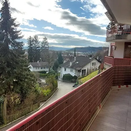 Mit Traumhafter Aussicht 公寓 Lengnau